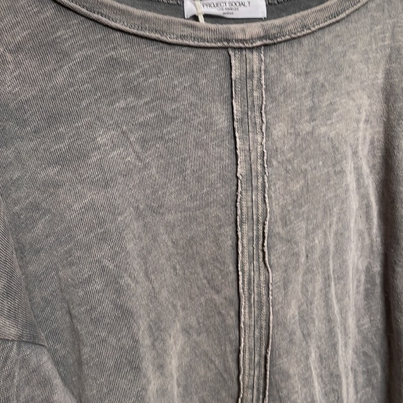 NWT Urban Outfitters Project Social T Soft Gray Top - Picture 2 of 9